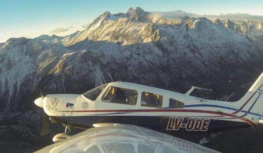 Sobrevuelo turístico de Avión – 1 hora